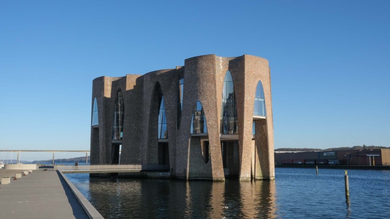 Restaurant Lyst i Vejle set udefra