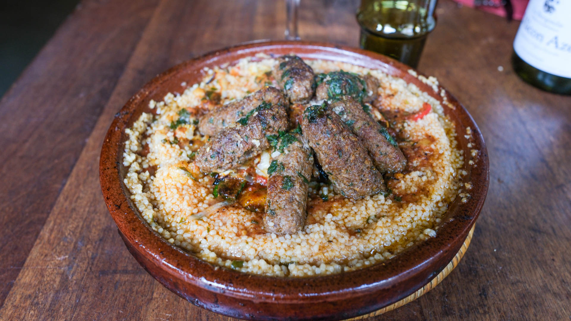 Tajin med oksekød og couscous hos Casablanca