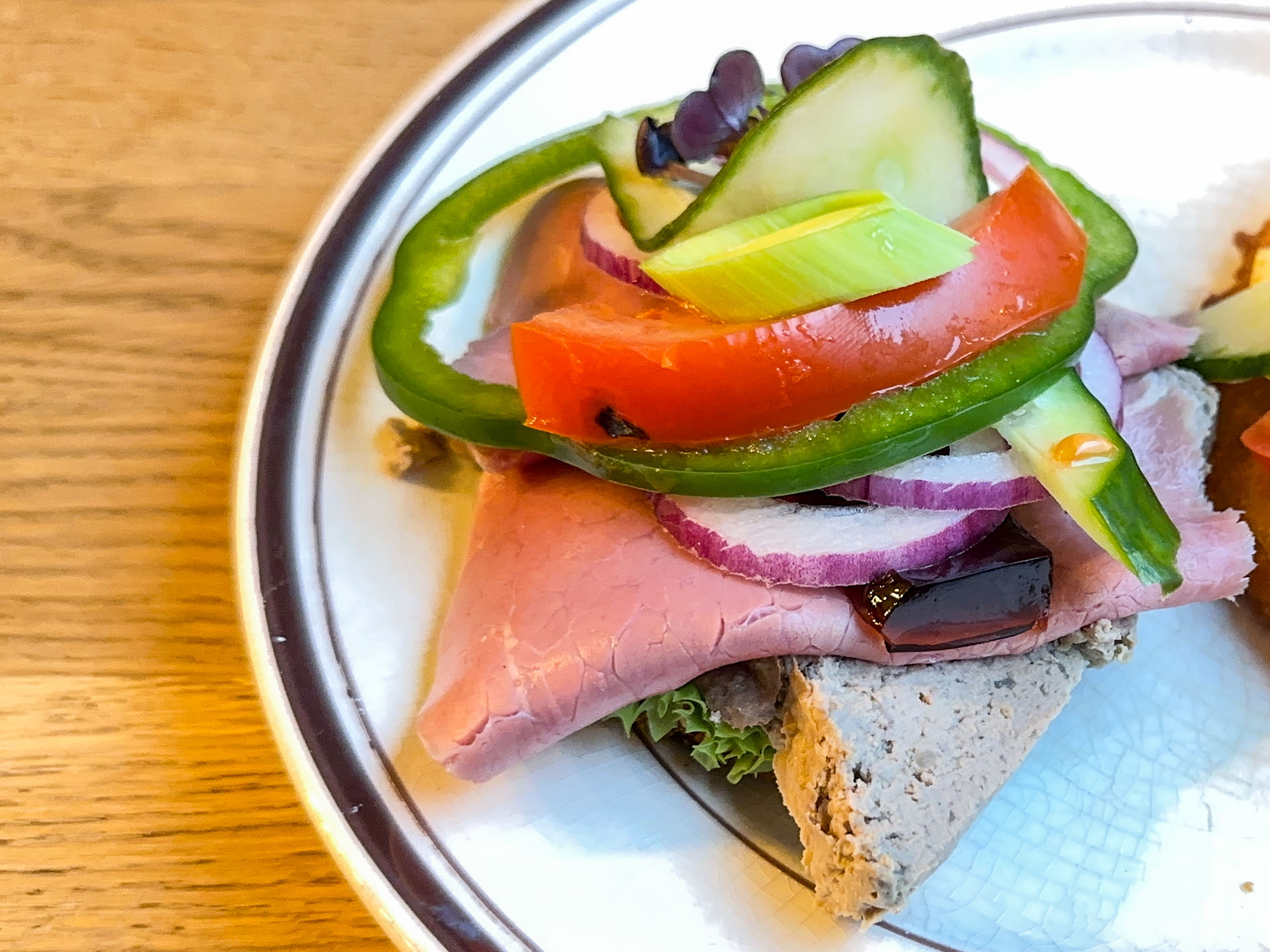 Dyrlægens natmad er et klassisk stykke hos Vejle Smørrebrød.