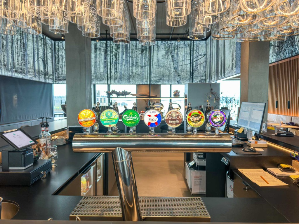 Øludvalget hos Sky lounge på Four Points Flex Sheraton Hotel.