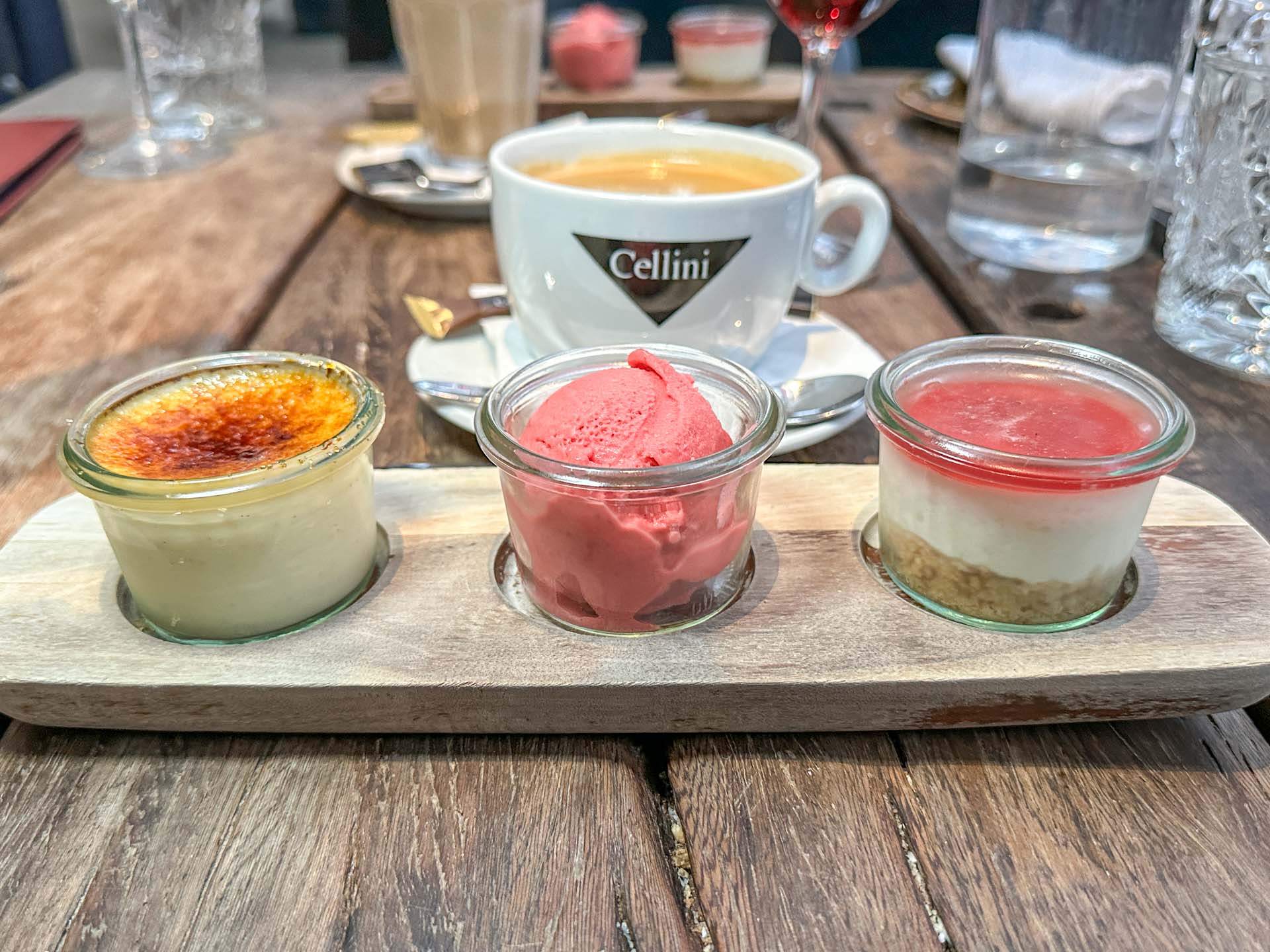 Dessert var en trilogi hos Bistecca.