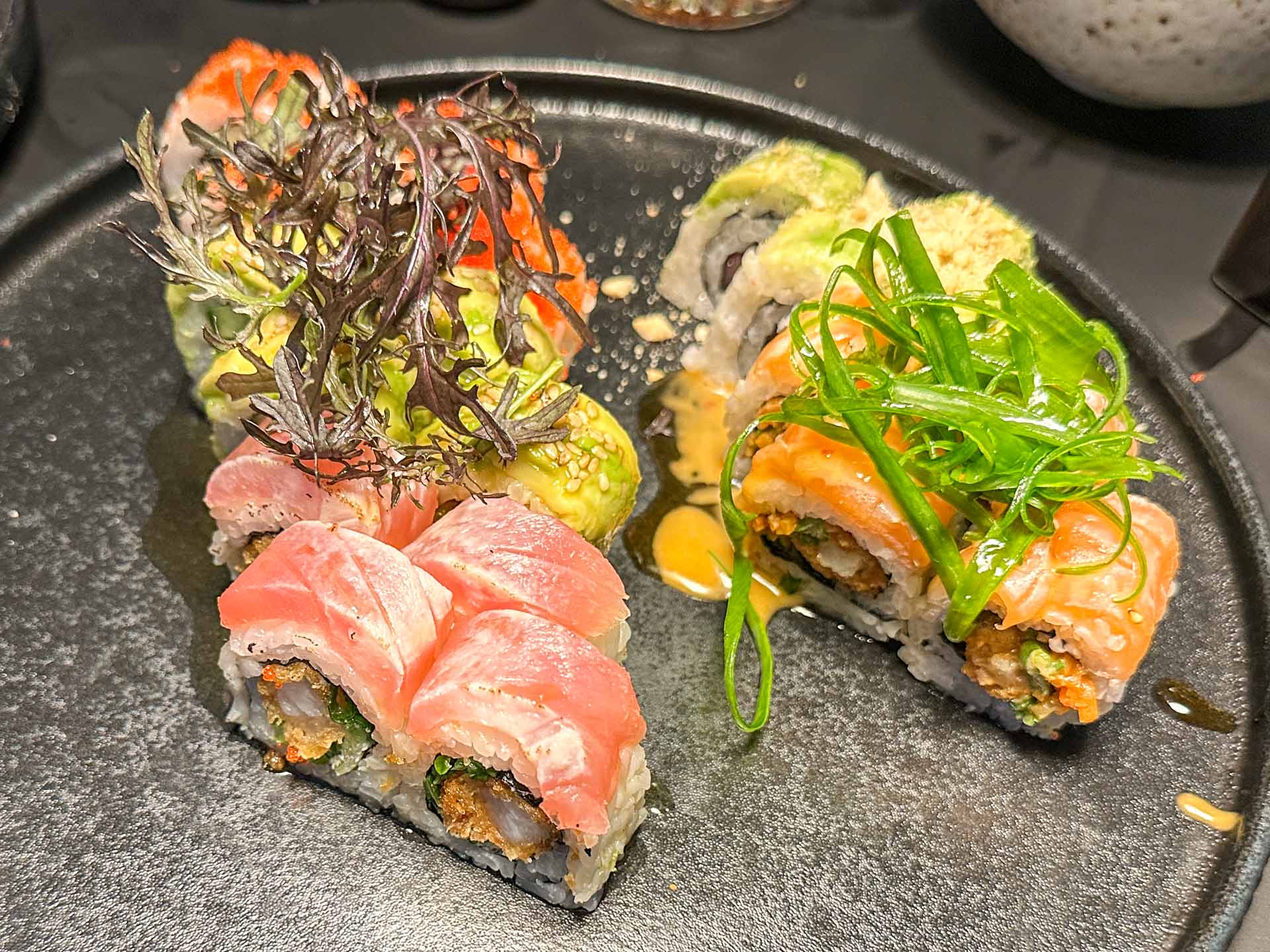 Sushi ad libitum hos Oasia Sushi & Wok. 