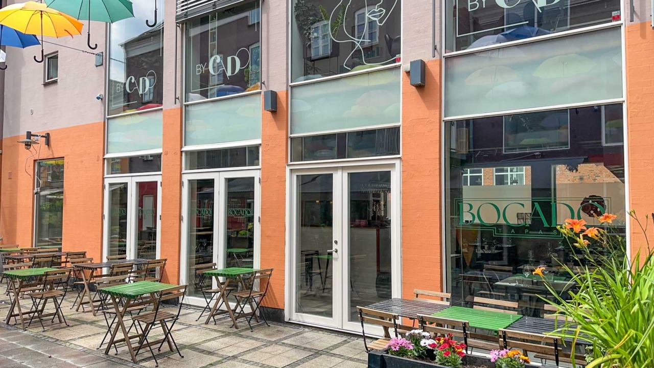 Bocado Tapas i Vejle Midtpunkt set udefra.