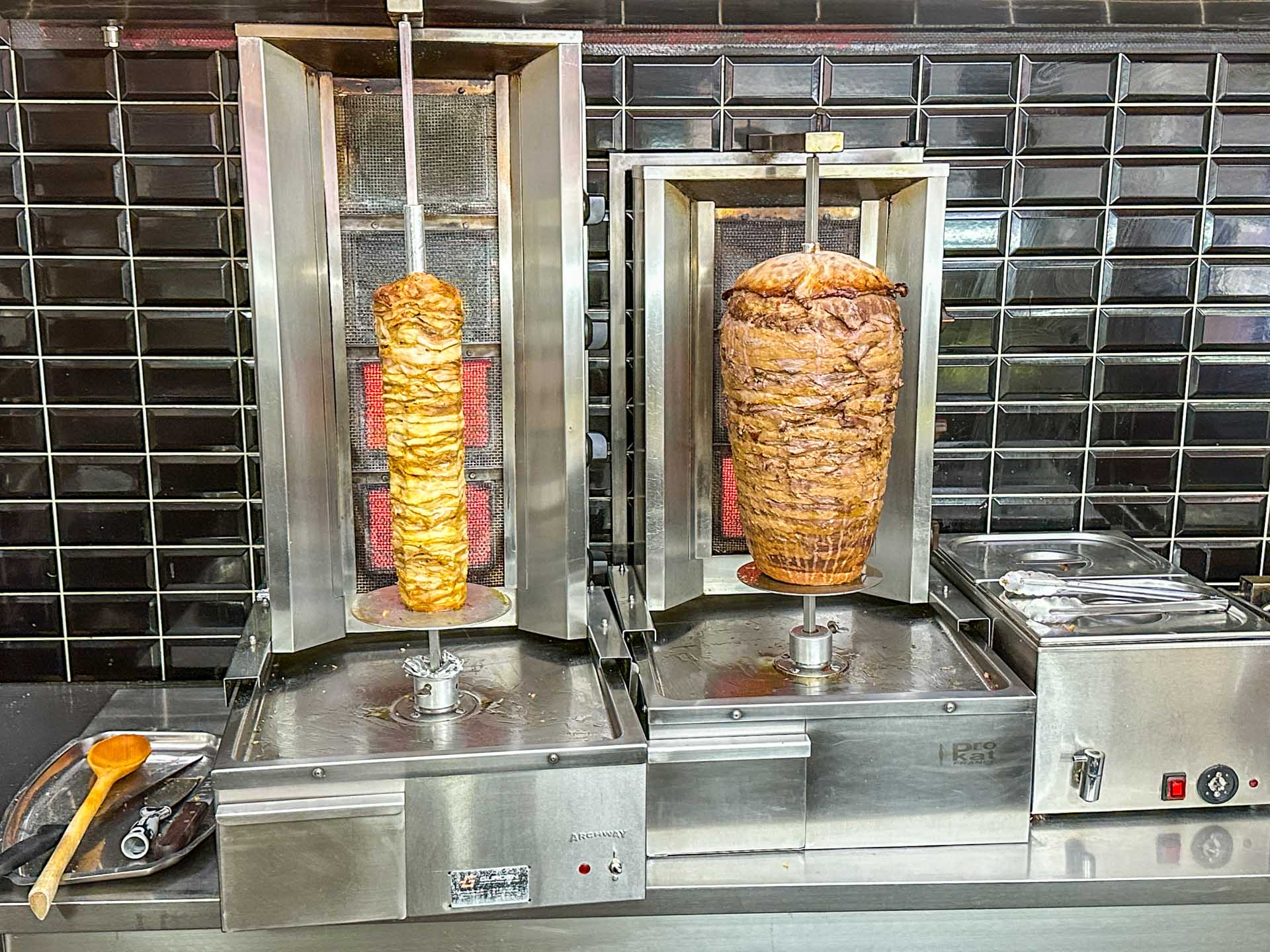 To spyd er klar hos Döner Treff. 