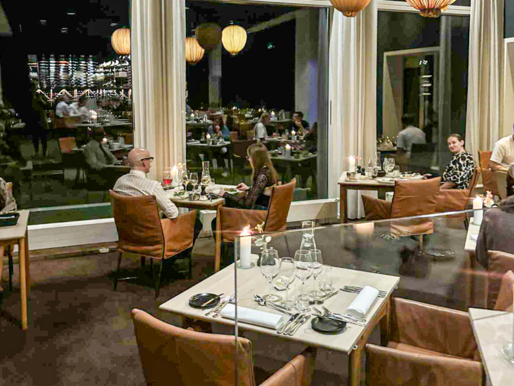Hyggelig restaurant hos Comwell Kellers Park i Vejle.