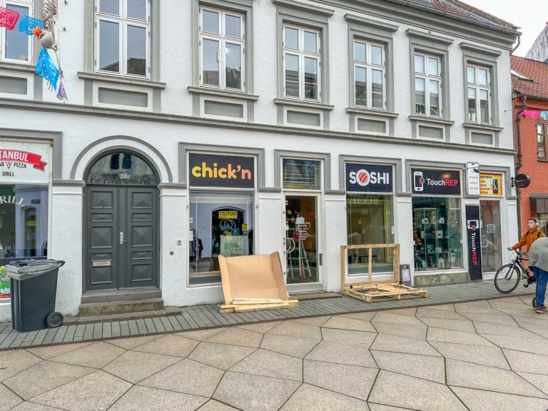 Chick´n sushi ligger på Nørregade