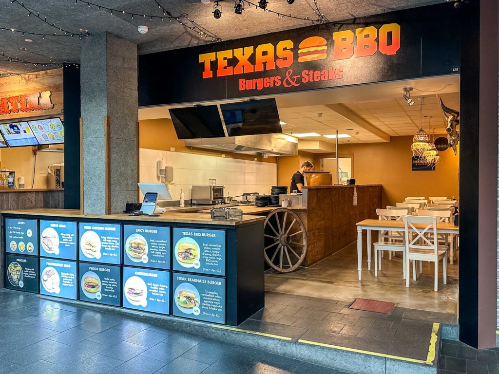 Texas BBQ ligger i Paladspassagen.
