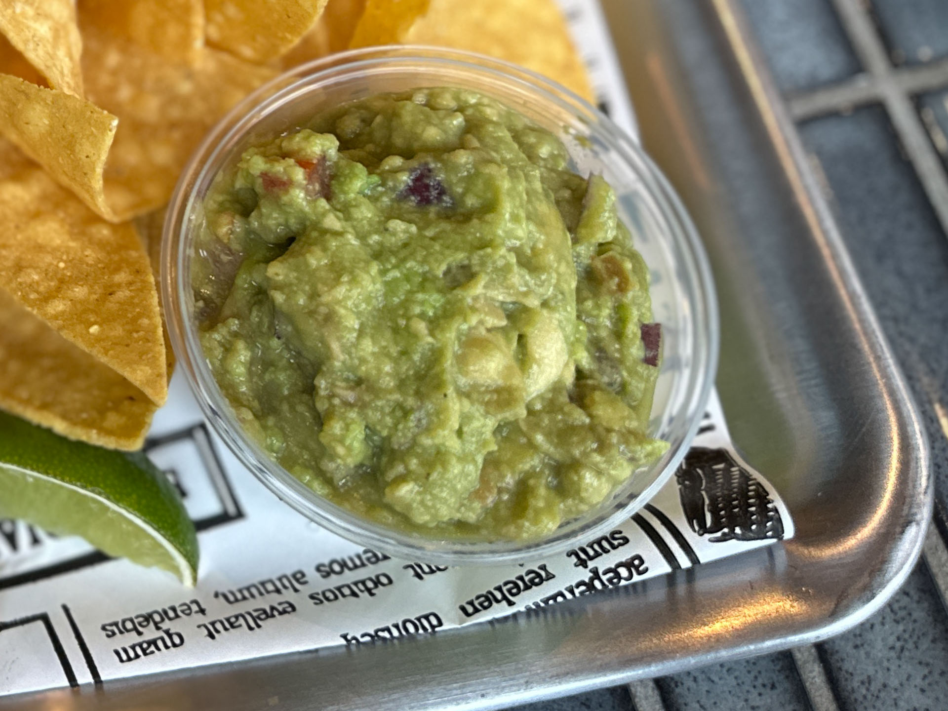 Hjemmelavet guacamole hos Barrio i Vejle.