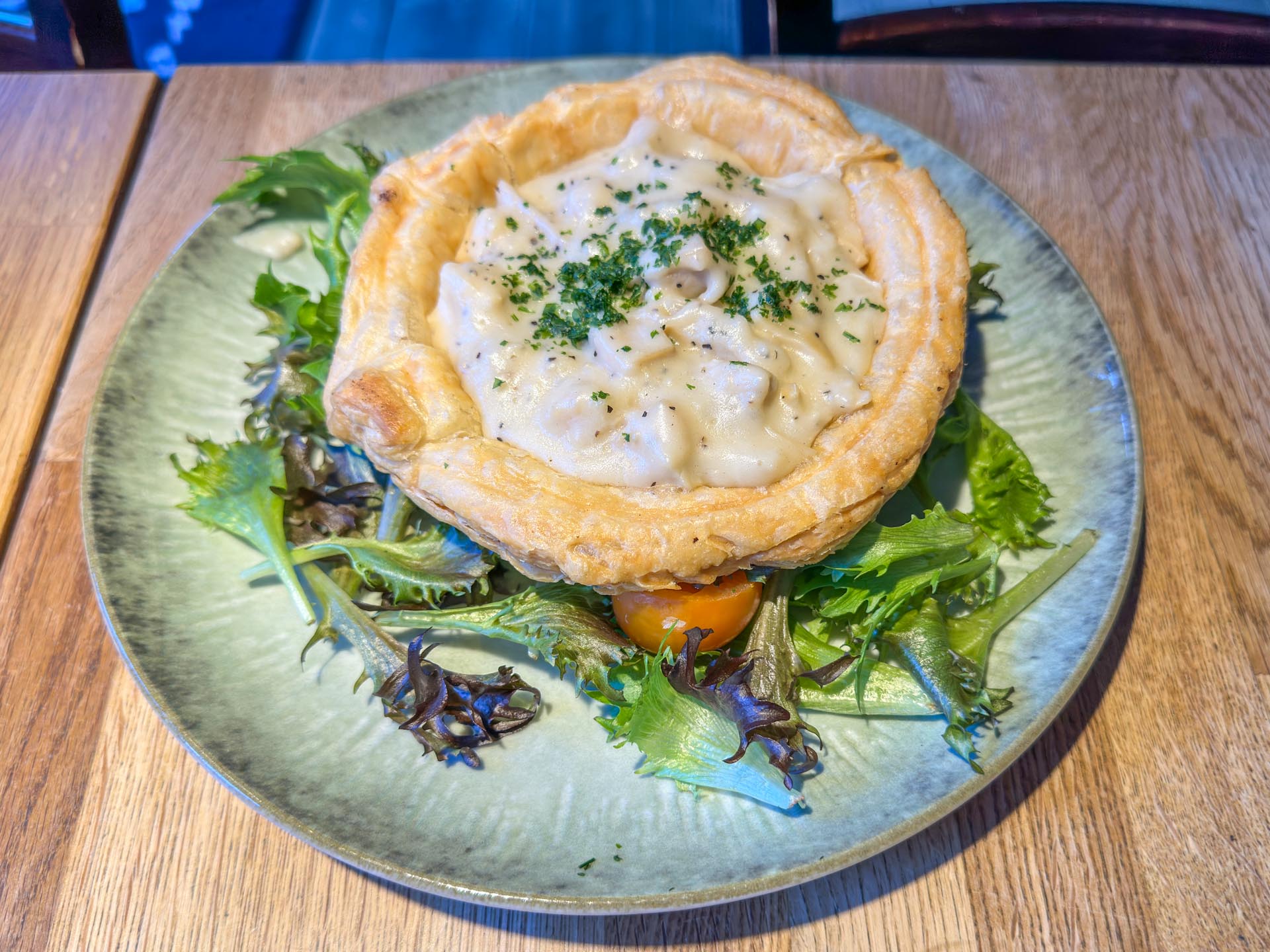 Tarteletten hos Conrads i Vejle er hjemmelavet og stor. 