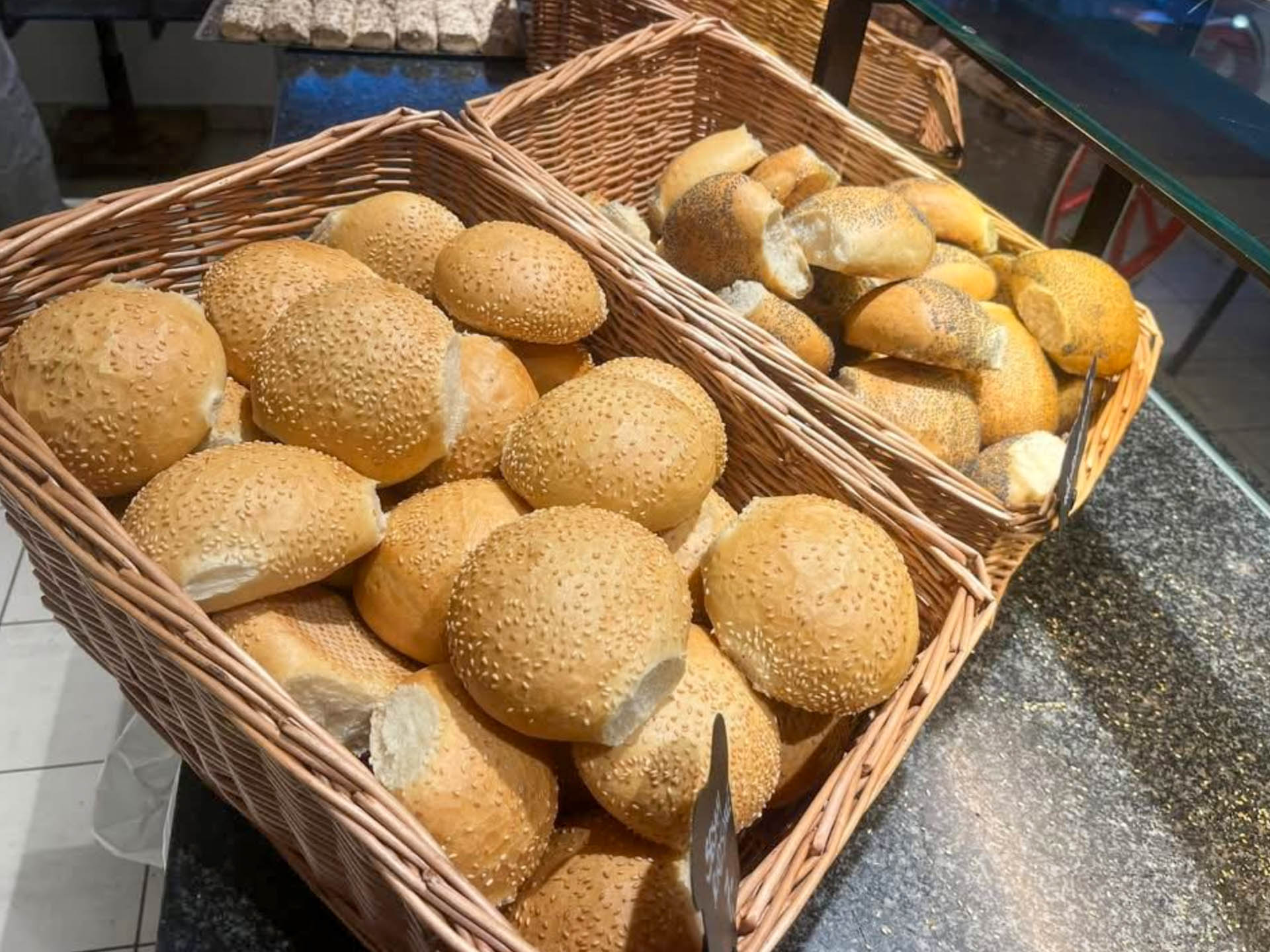 Brød hos ØsterBos Bager & Konditor